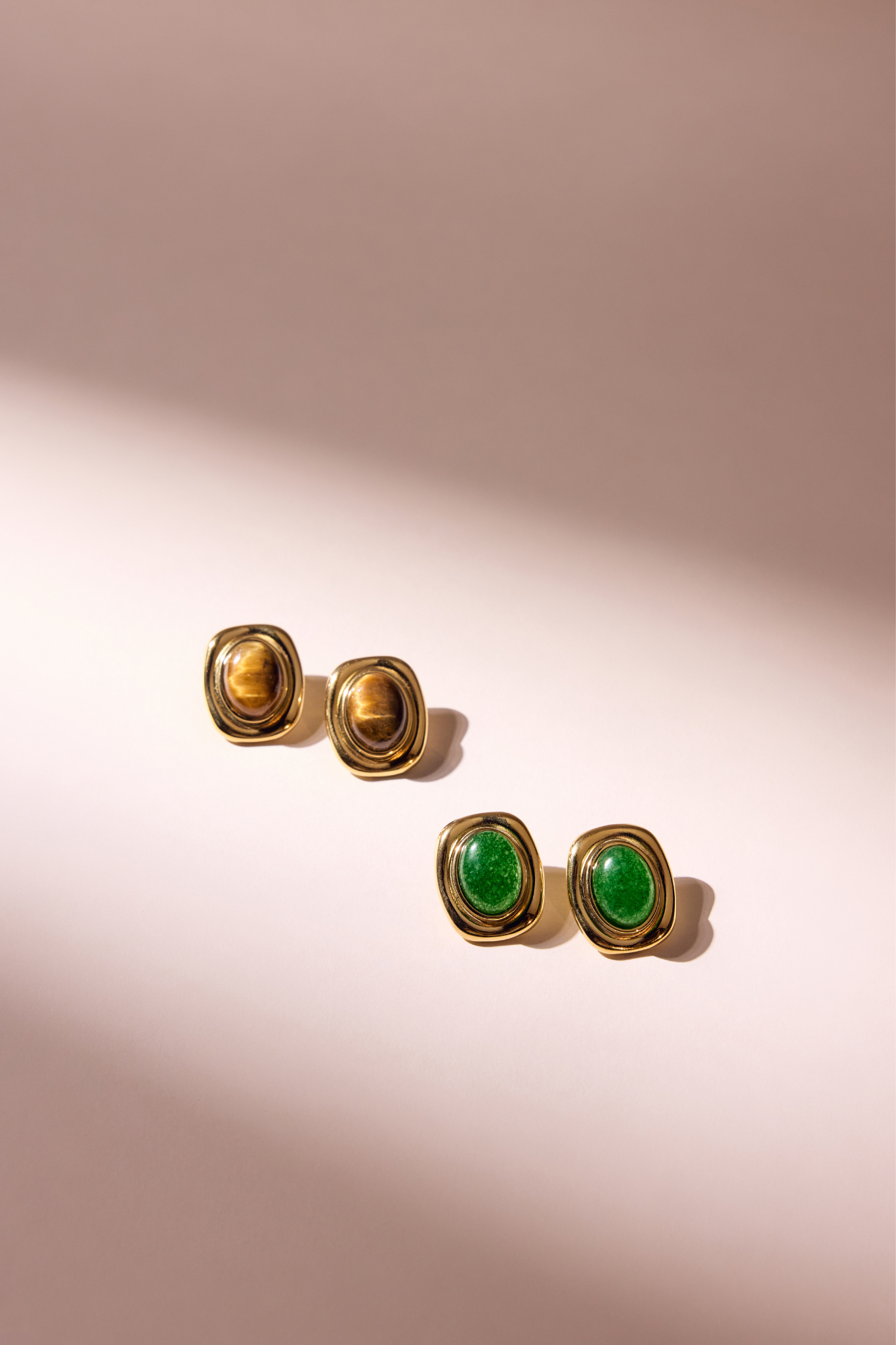 Eloise Oorbellen - Goud & Zilver / Messing - Tijdloos, Elegant, Verfijnd