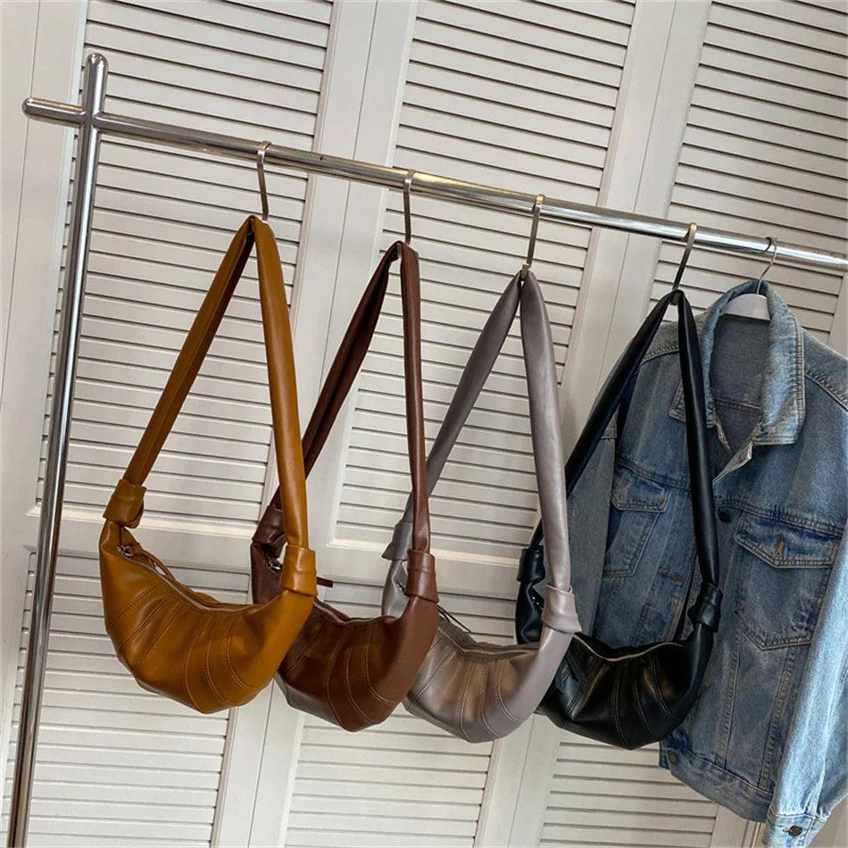 Halvemaans Chique Tas - Elegant & Tijdloos - Stijlvolle Accessoire