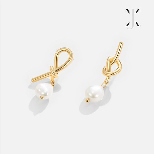 'Knotted Pearl' Oorbellen