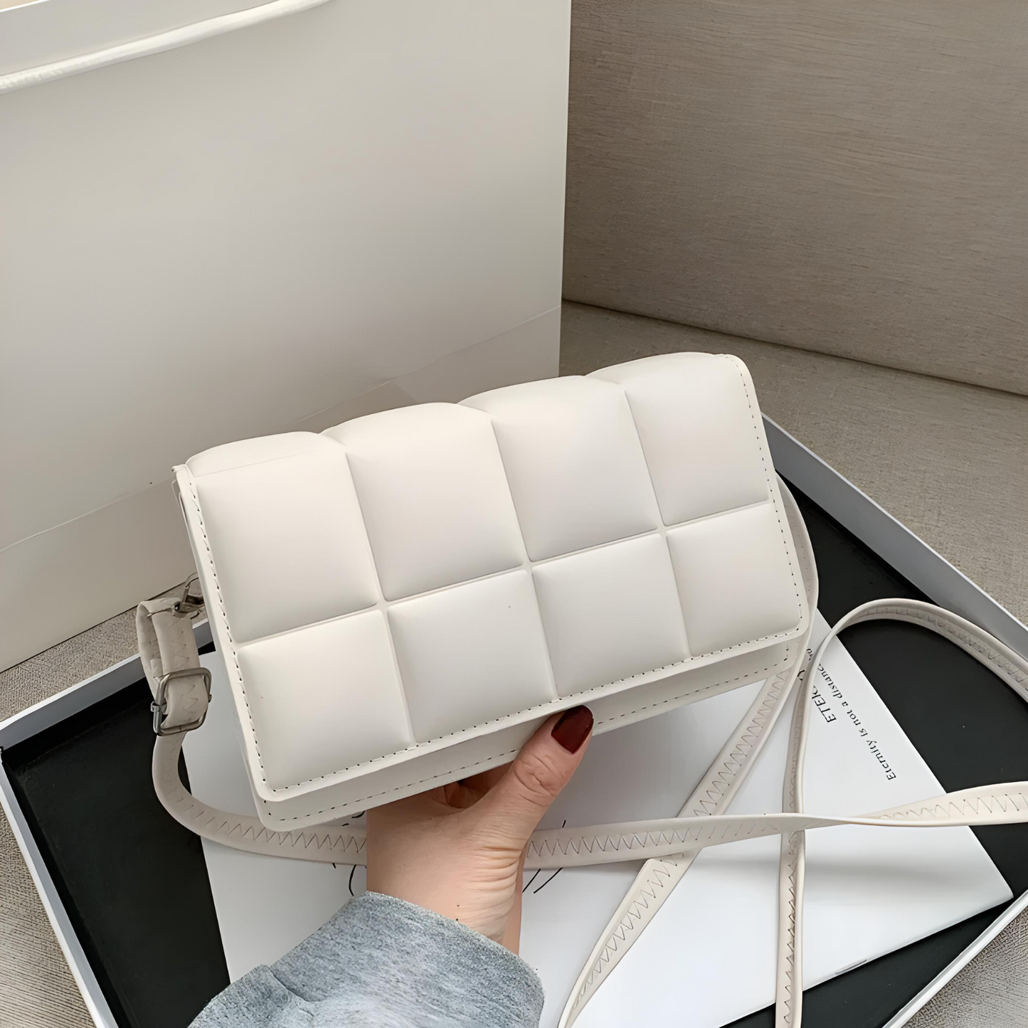 Odette Messenger Tas - Compact En Stijlvol