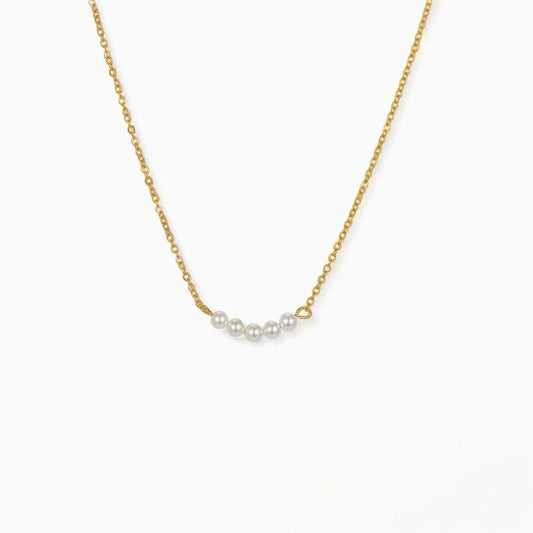 Ketting met 5 Kleine Parels