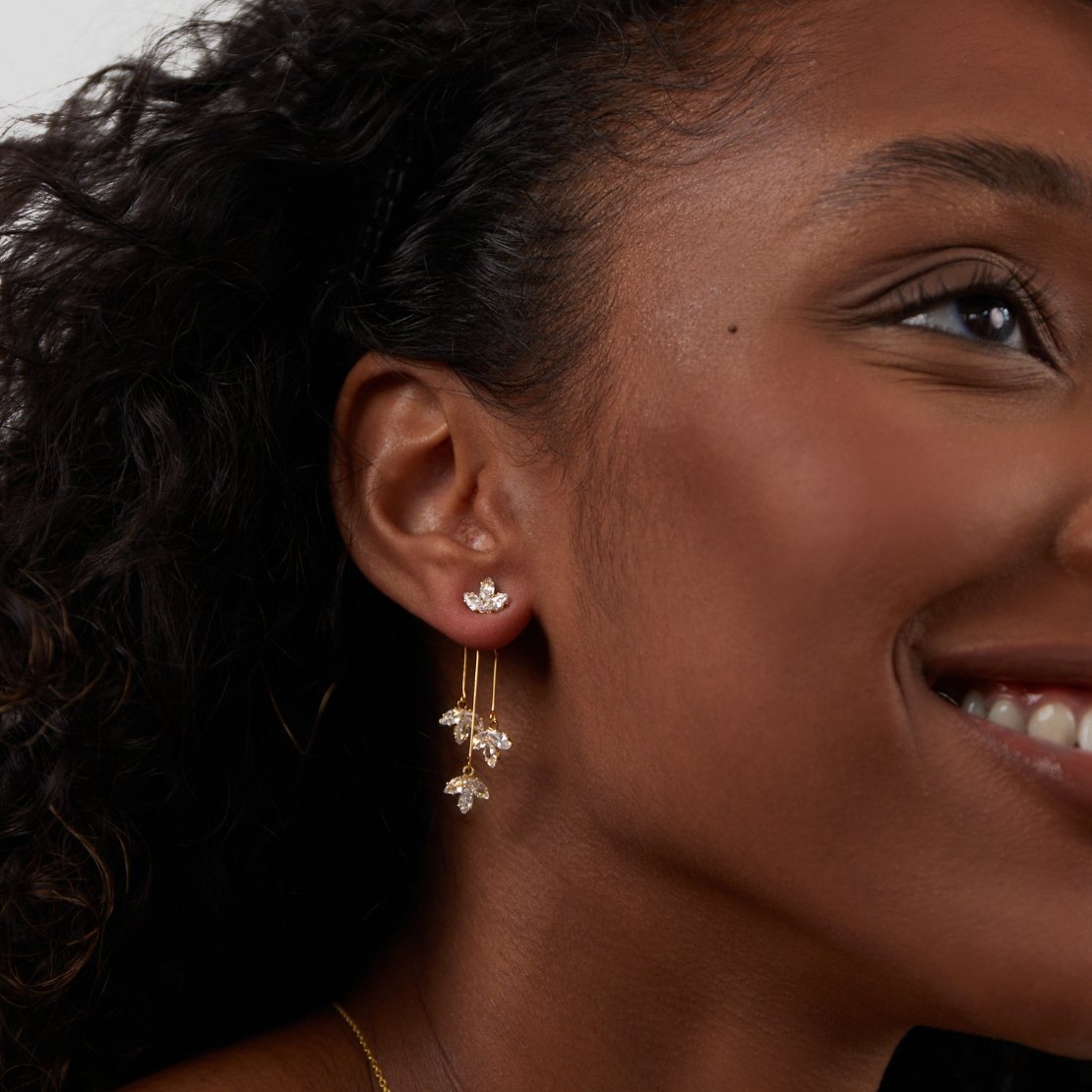Lotus oorbellen met Zirconia kristallen